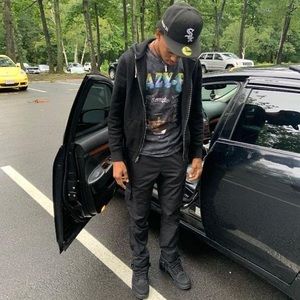 Meet your Posher, Jc